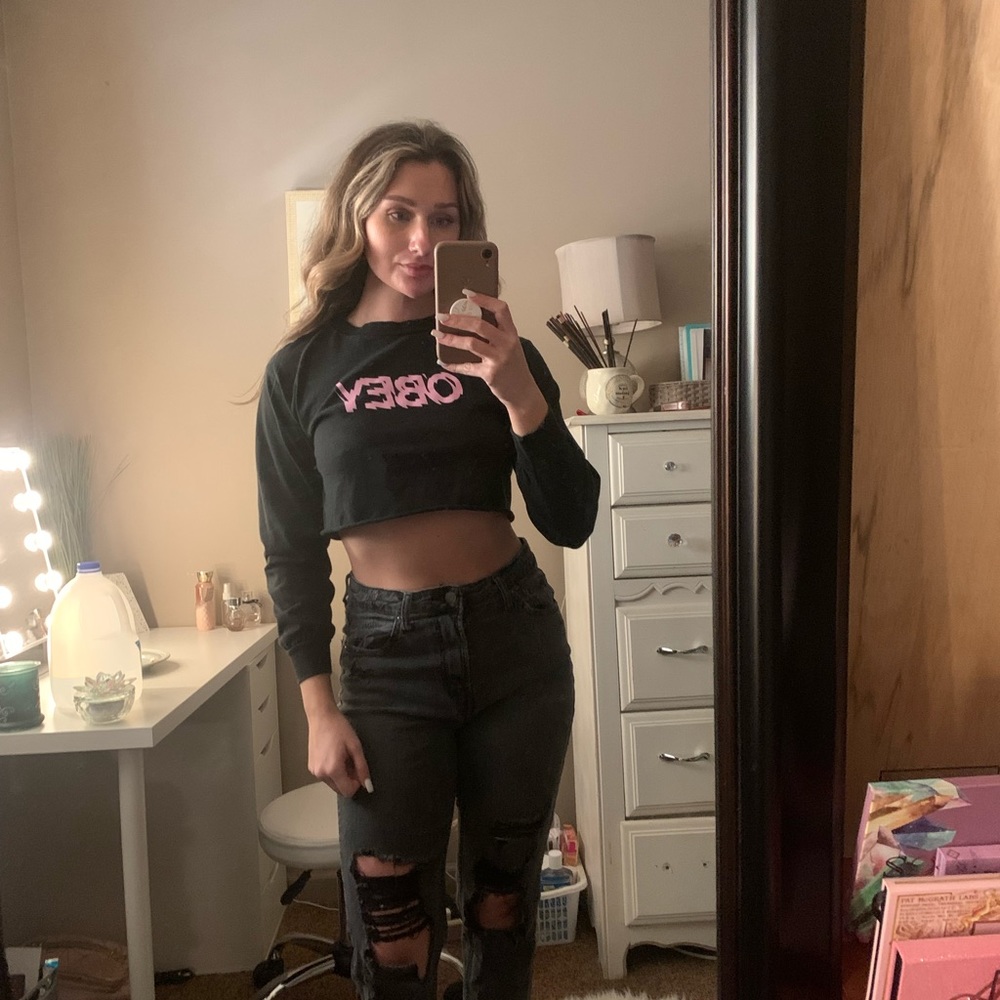 Obey crop